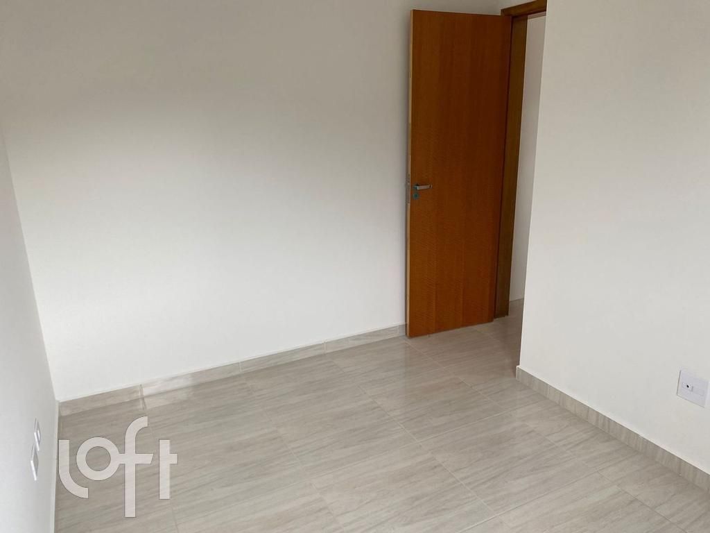 Apartamento à venda com 2 quartos, 44m² - Foto 3