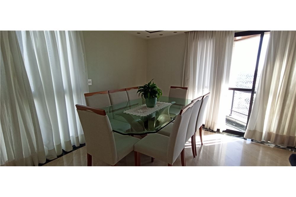 Apartamento à venda com 3 quartos, 165m² - Foto 11