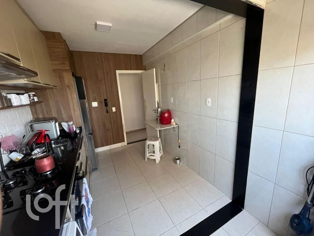 Apartamento à venda com 2 quartos, 63m² - Foto 8