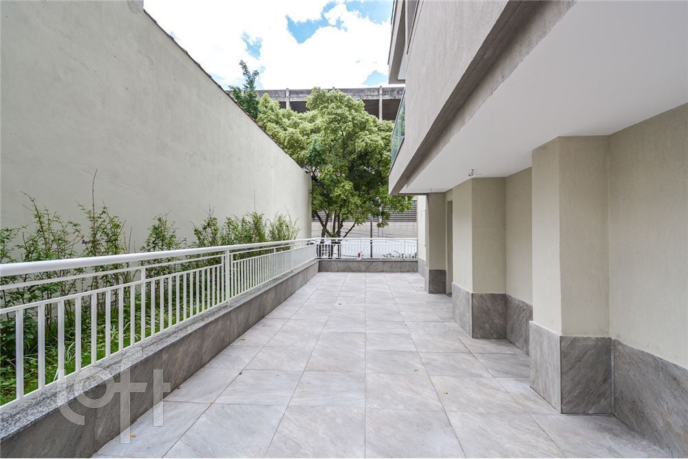Apartamento à venda com 1 quarto, 42m² - Foto 9