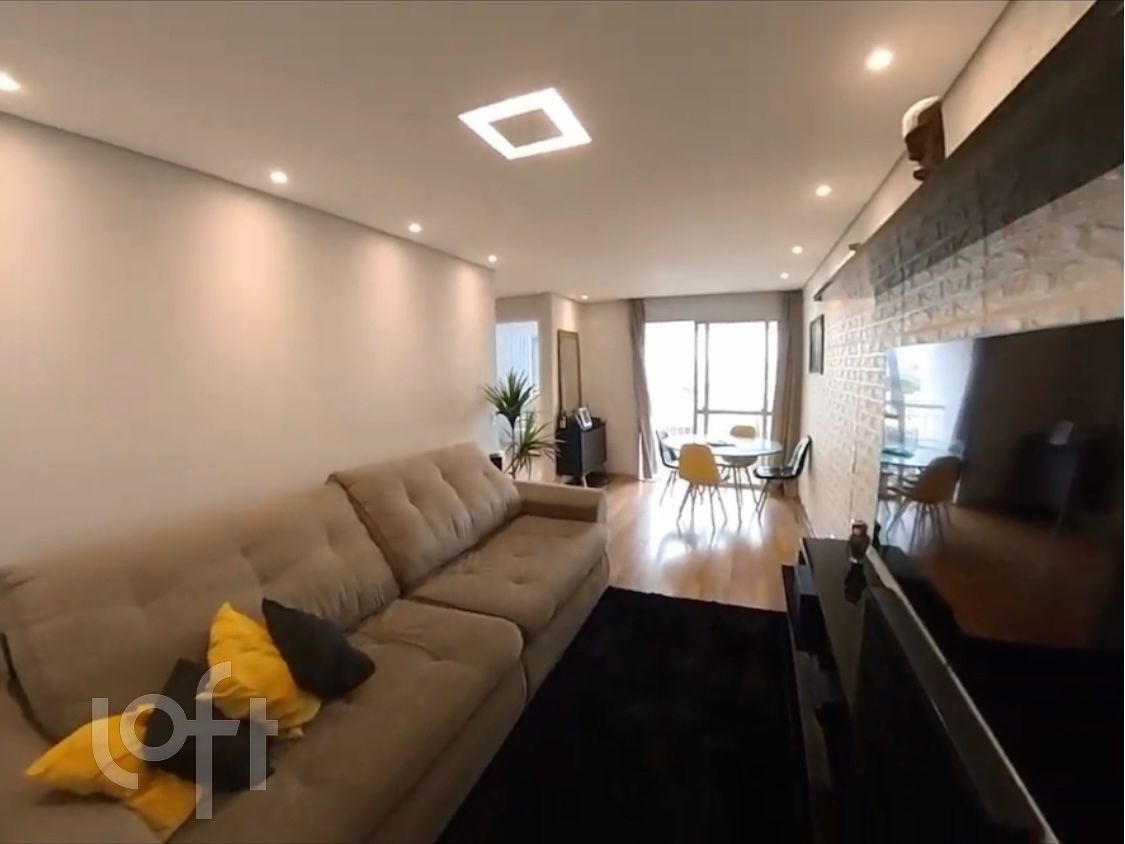 Apartamento à venda com 2 quartos, 64m² - Foto 2