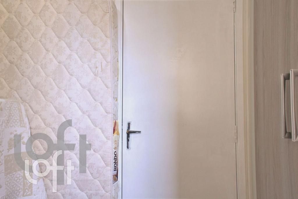 Apartamento à venda com 3 quartos, 60m² - Foto 1