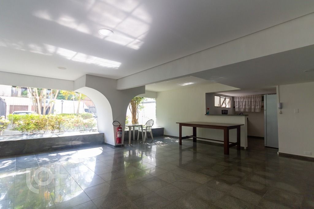 Apartamento à venda com 3 quartos, 166m² - Foto 28