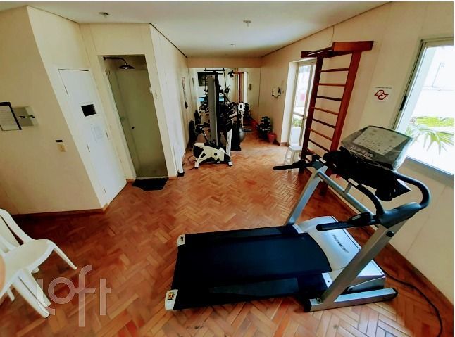 Apartamento à venda com 2 quartos, 67m² - Foto 25