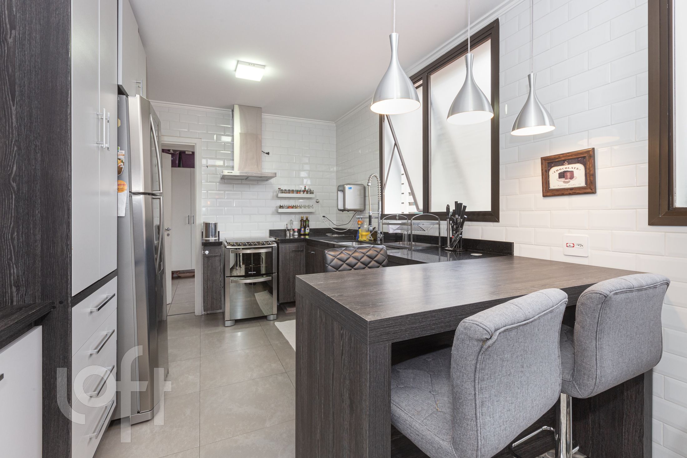 Apartamento à venda com 3 quartos, 184m² - Foto 9
