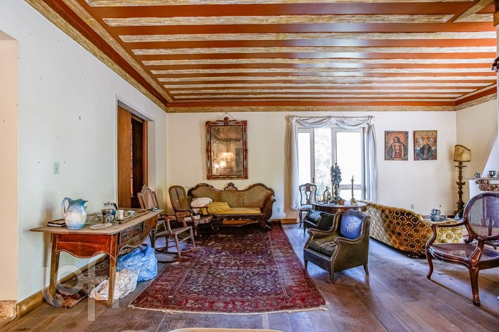 Casa à venda com 4 quartos, 559m² - Foto 10