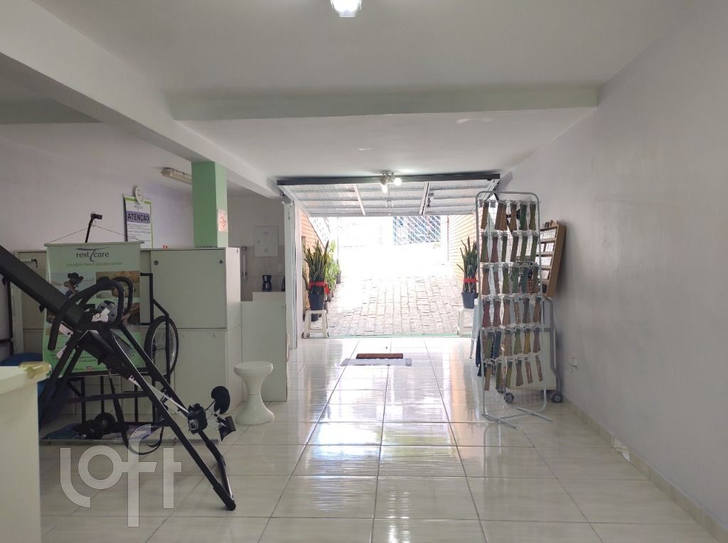 Casa à venda com 3 quartos, 246m² - Foto 21