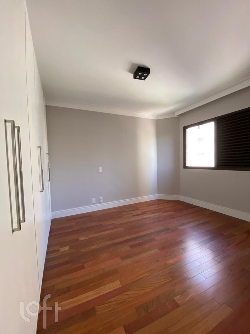 Apartamento à venda com 4 quartos, 342m² - Foto 25