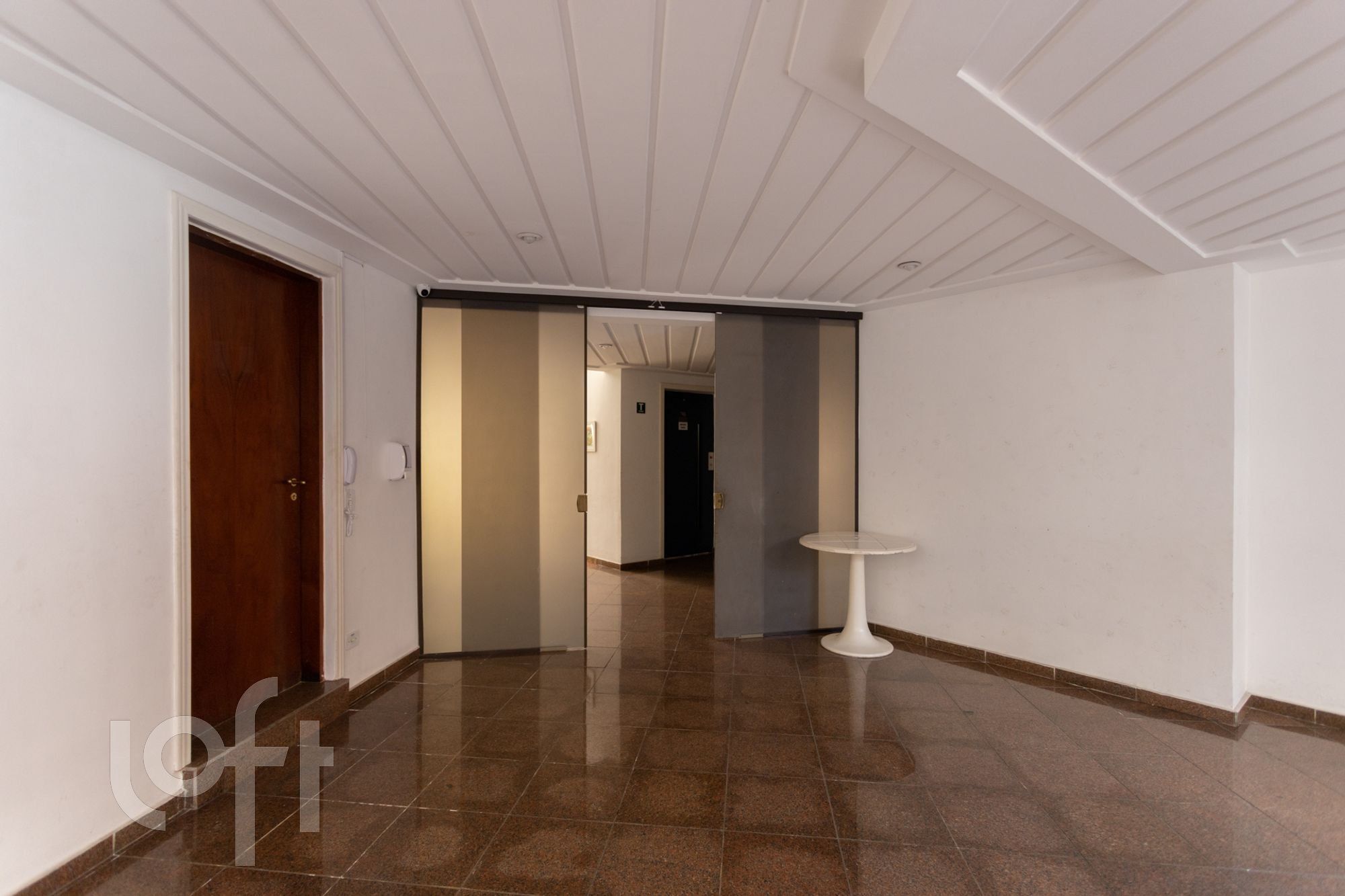 Apartamento à venda com 1 quarto, 58m² - Foto 28