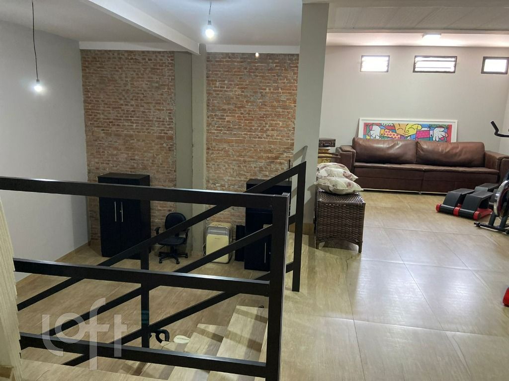 Casa, 4 quartos, 229 m² - Foto 1
