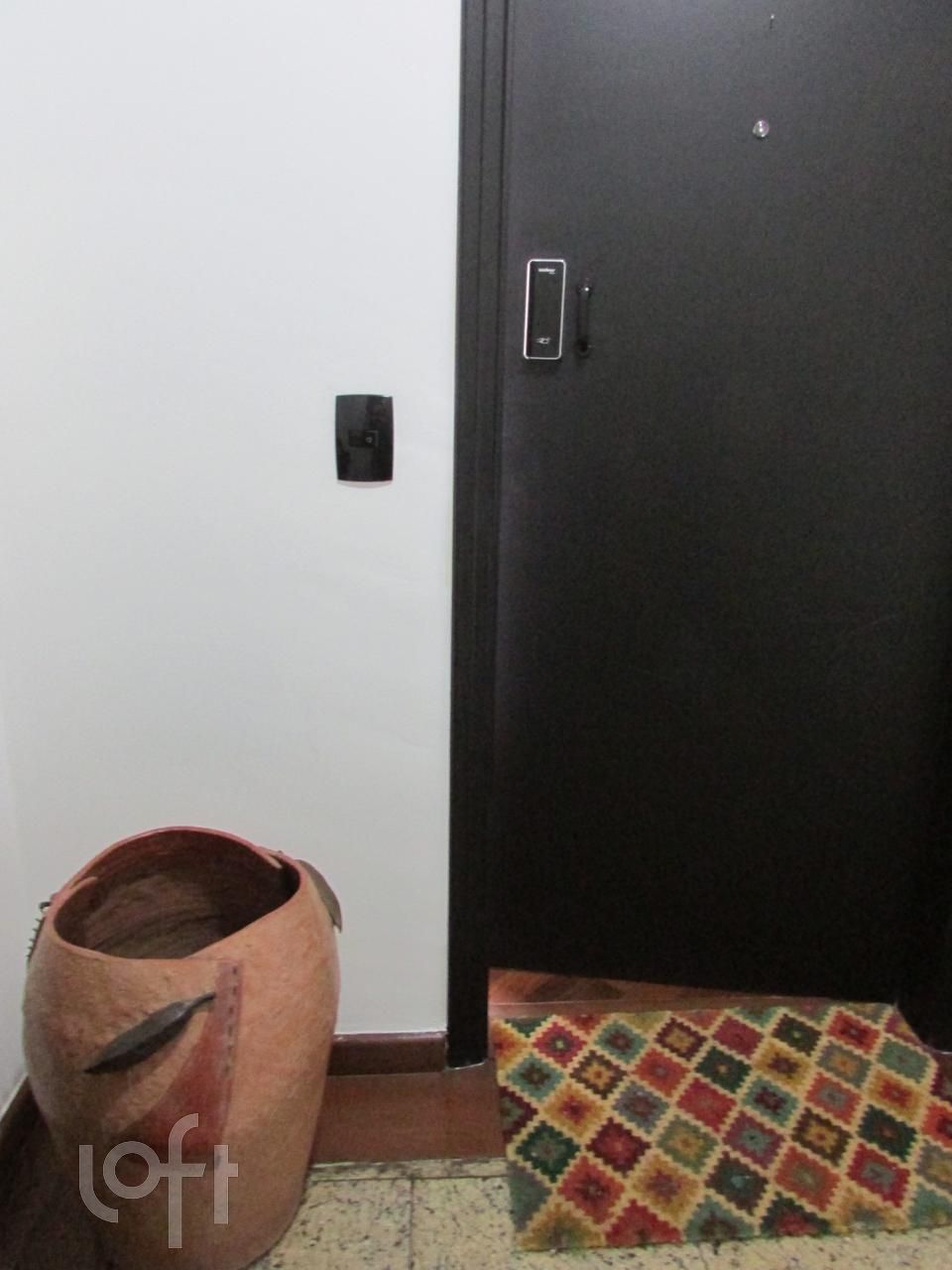 Apartamento à venda com 3 quartos, 106m² - Foto 1