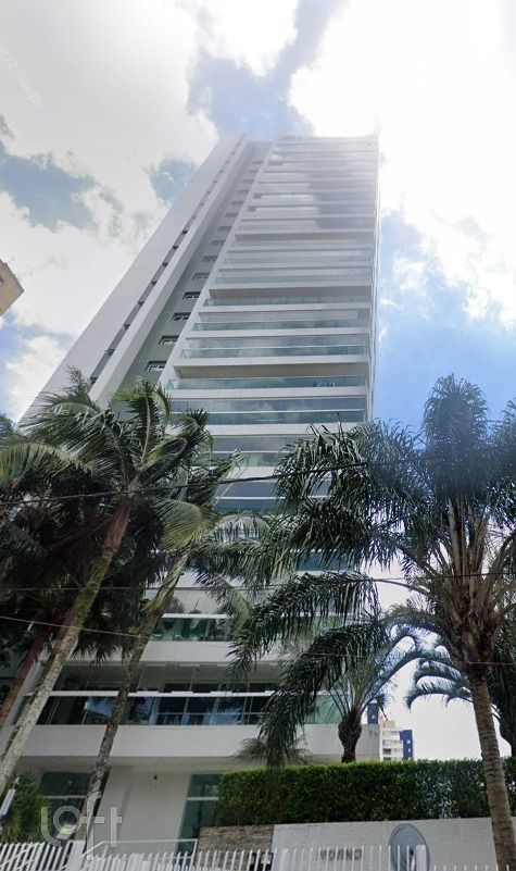Apartamento à venda com 4 quartos, 234m² - Foto 43