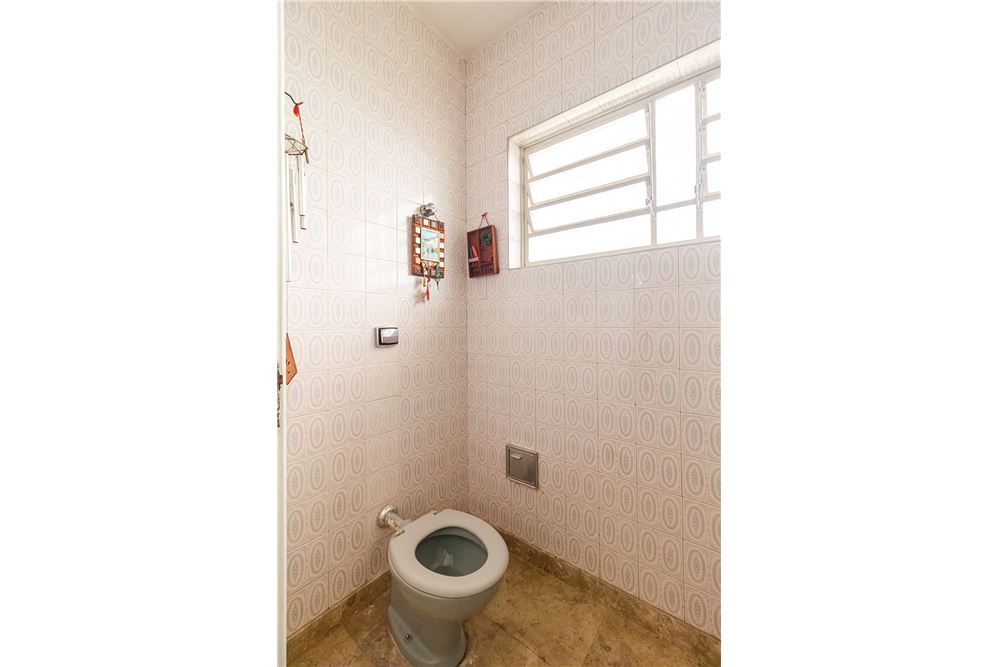 Casa à venda com 4 quartos, 307m² - Foto 26