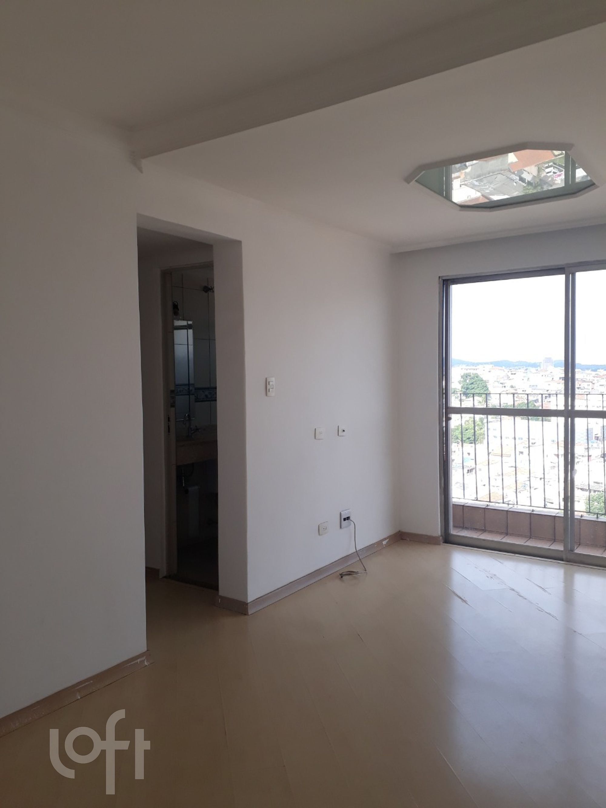 Apartamento à venda com 2 quartos, 59m² - Foto 1
