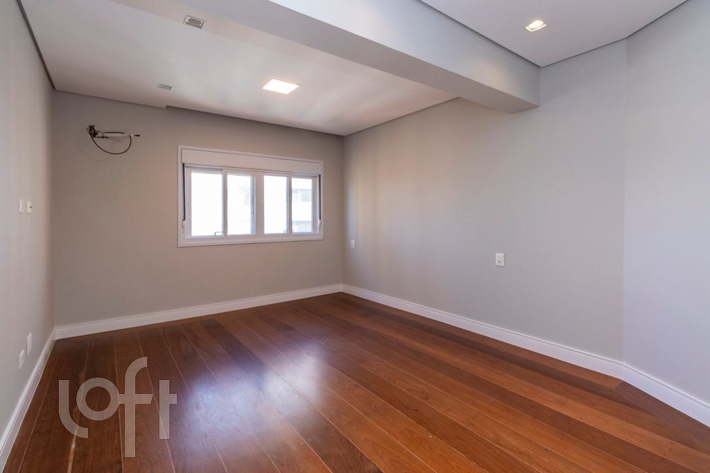 Apartamento à venda com 4 quartos, 230m² - Foto 16