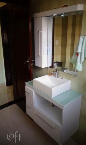 Apartamento à venda com 2 quartos, 112m² - Foto 2