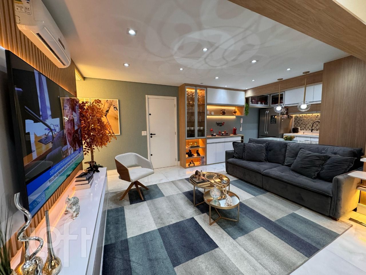 Apartamento, 3 quartos, 117 m² - Foto 2