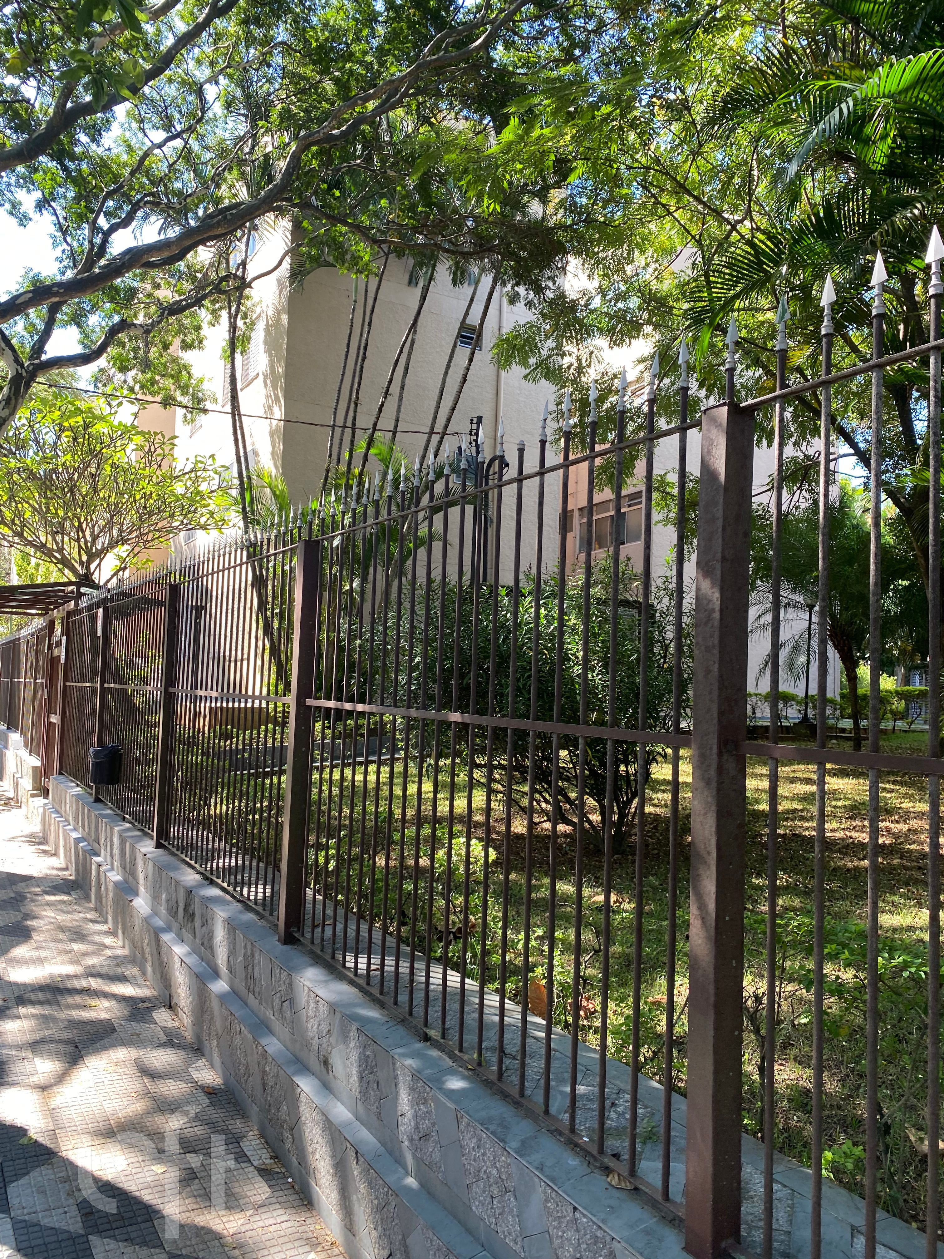 Apartamento à venda com 3 quartos, 66m² - Foto 7