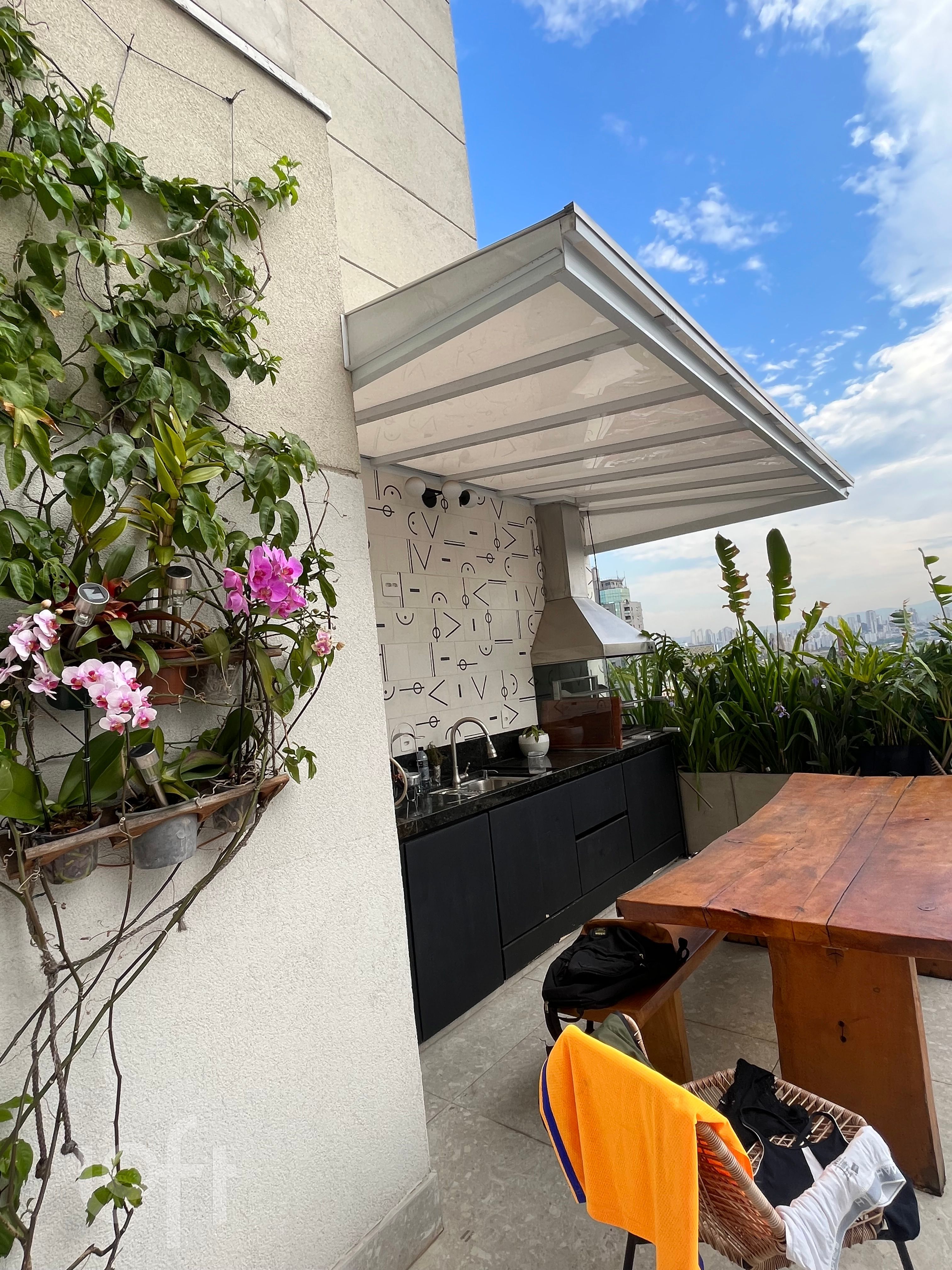 Apartamento à venda com 2 quartos, 110m² - Foto 10