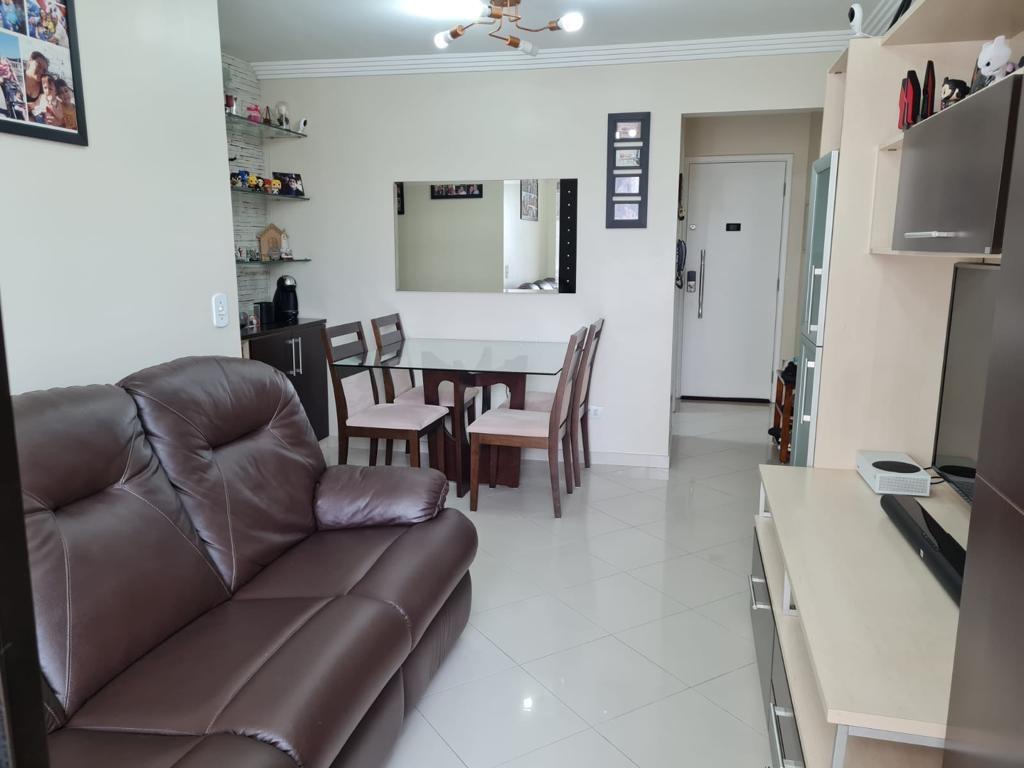 Apartamento à venda com 2 quartos, 60m² - Foto 16