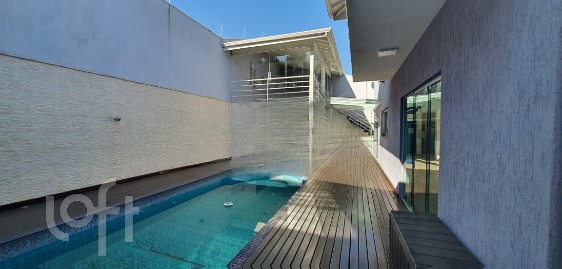 Casa de Condomínio à venda com 4 quartos, 220m² - Foto 4