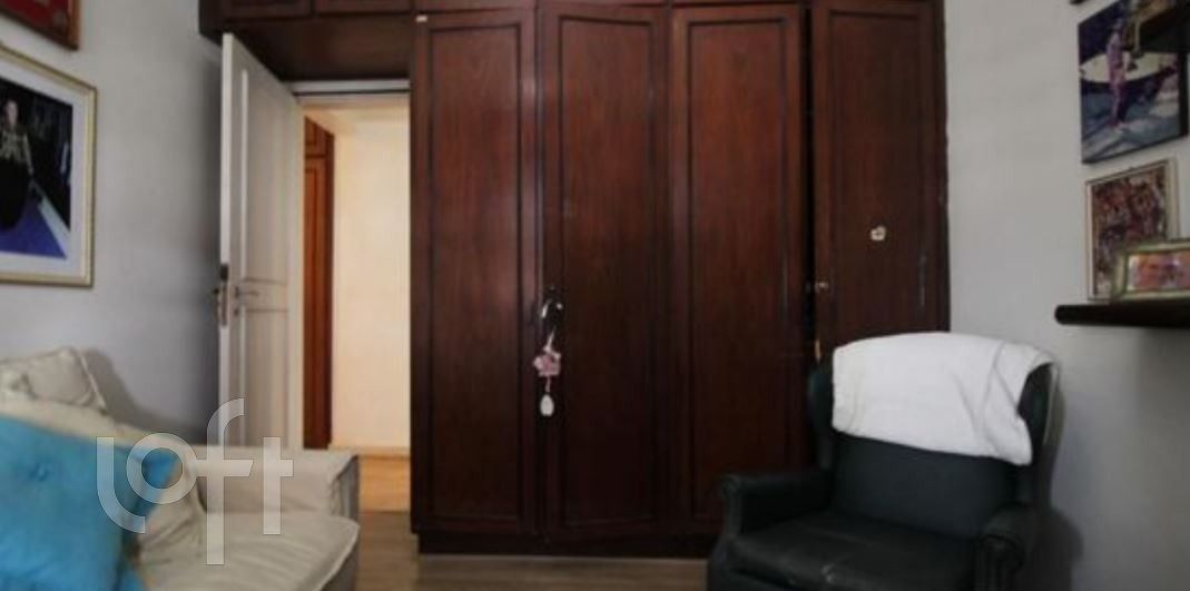 Apartamento à venda com 4 quartos, 214m² - Foto 8