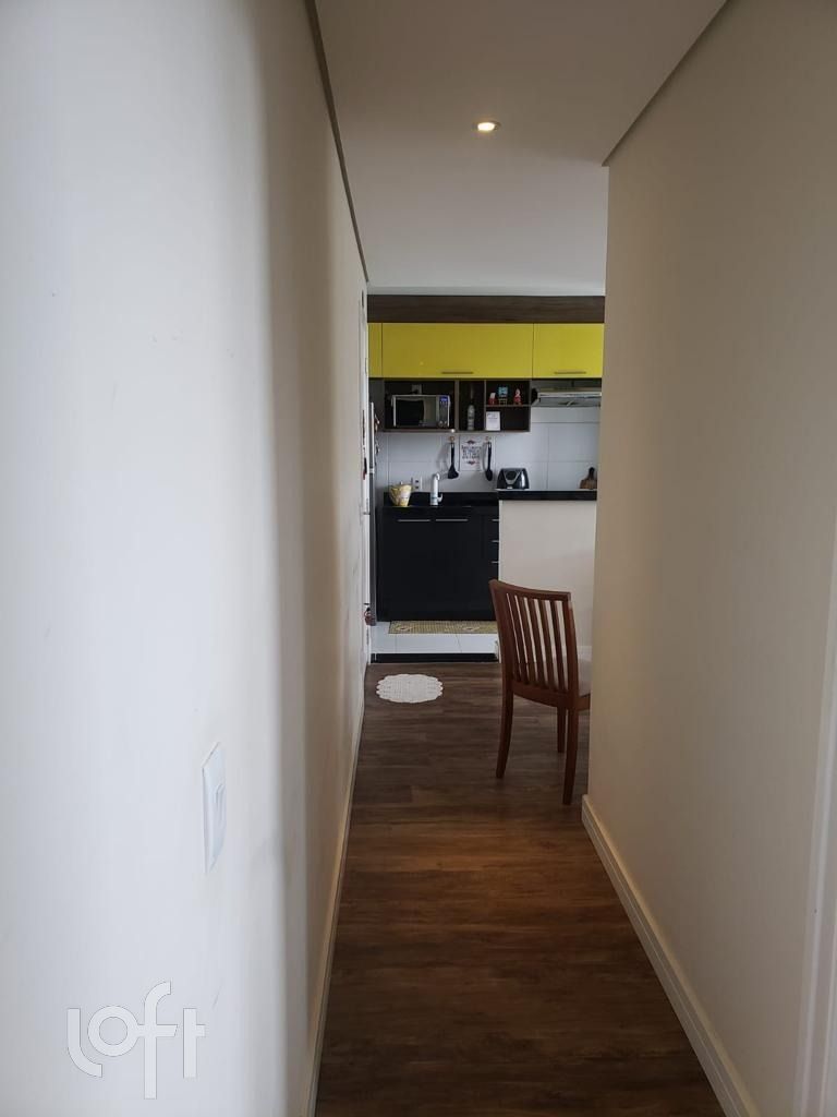 Apartamento à venda com 2 quartos, 44m² - Foto 9