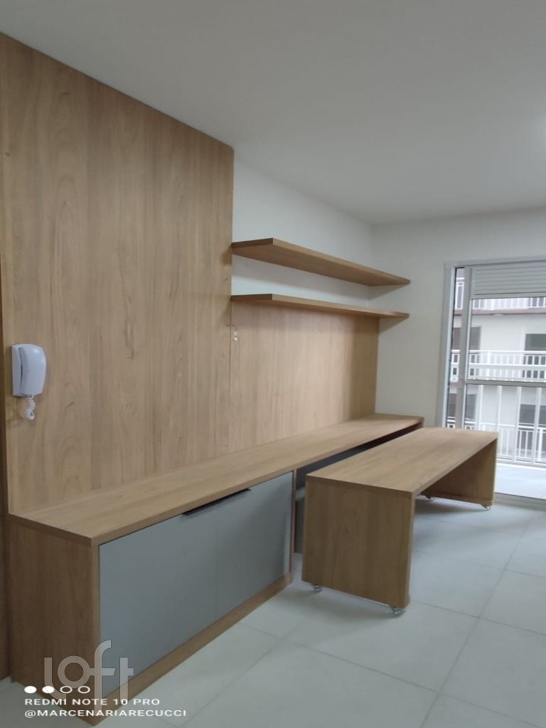 Apartamento, 1 quarto, 29 m² - Foto 2