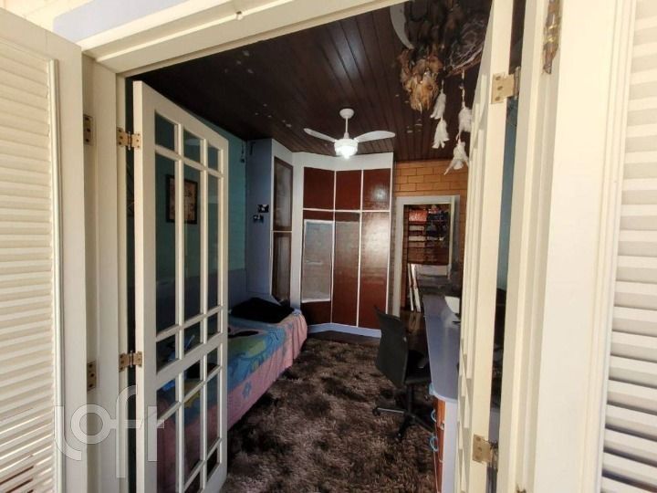 Casa à venda com 3 quartos, 160m² - Foto 25