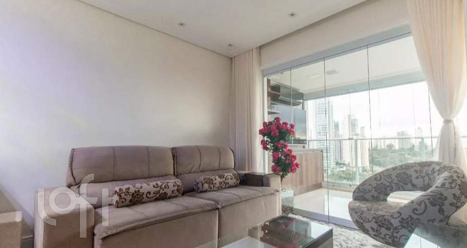Apartamento à venda com 3 quartos, 110m² - Foto 1