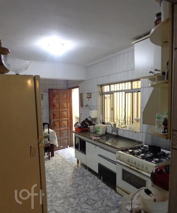 Casa à venda com 3 quartos, 320m² - Foto 4