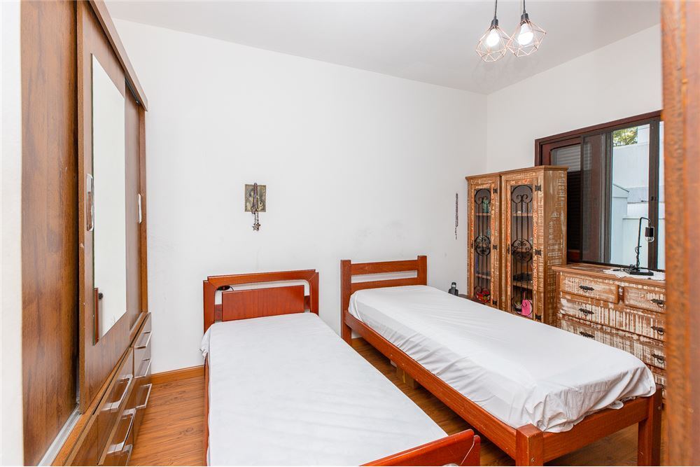 Casa, 4 quartos, 135 m² - Foto 4