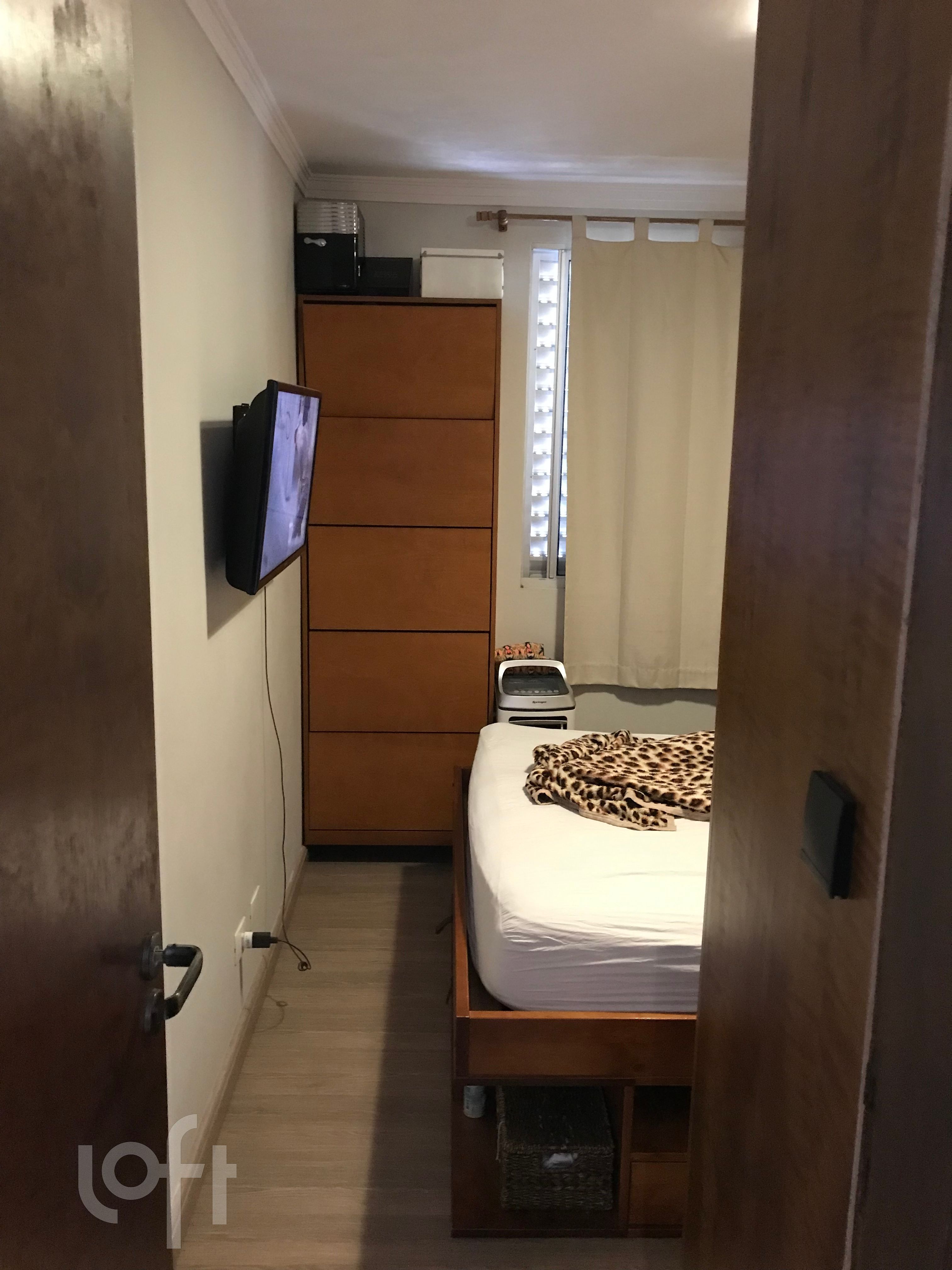 Apartamento à venda com 2 quartos, 40m² - Foto 13
