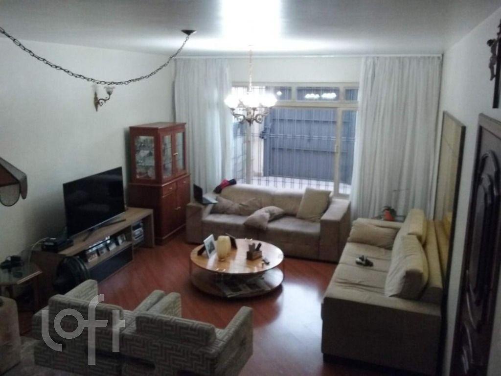 Casa, 4 quartos, 250 m² - Foto 1