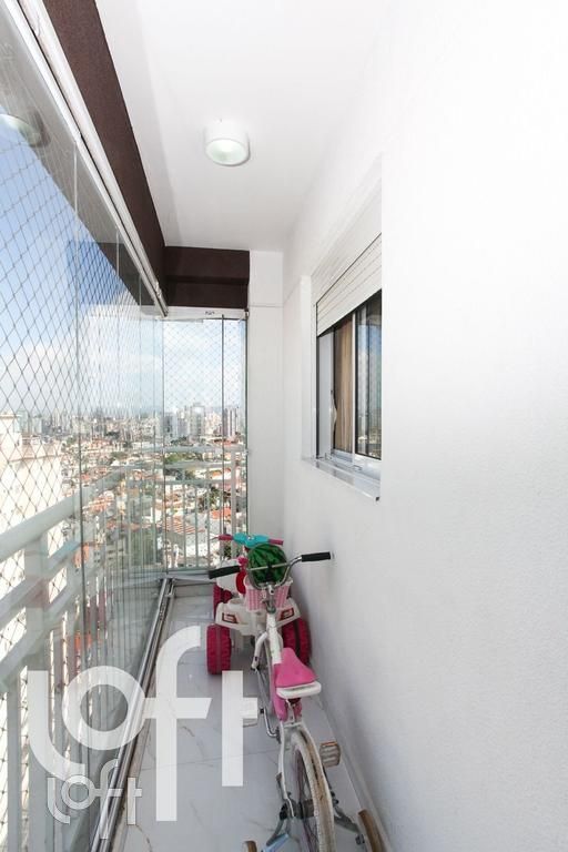 Apartamento à venda com 2 quartos, 63m² - Foto 11