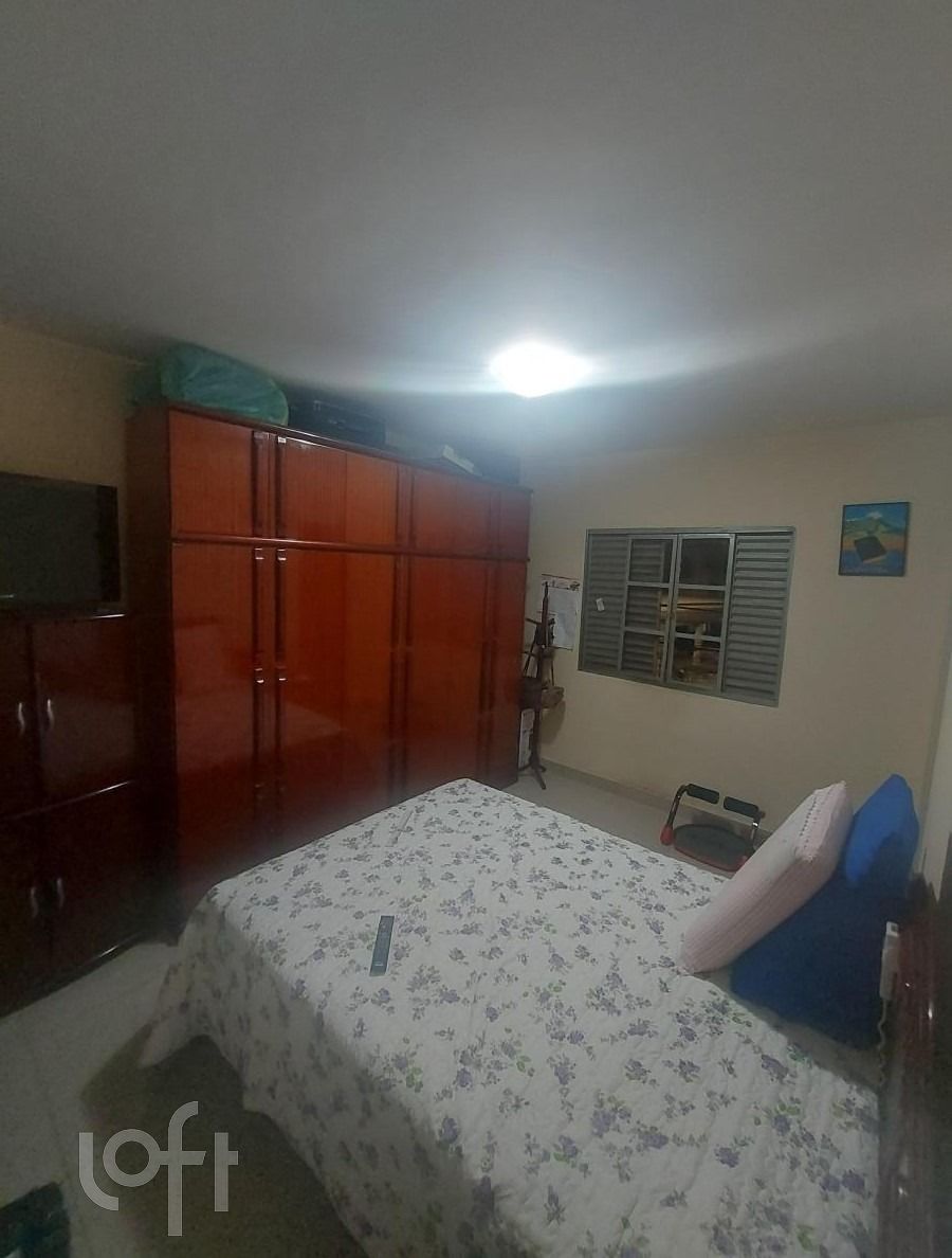 Casa, 4 quartos, 309 m² - Foto 1