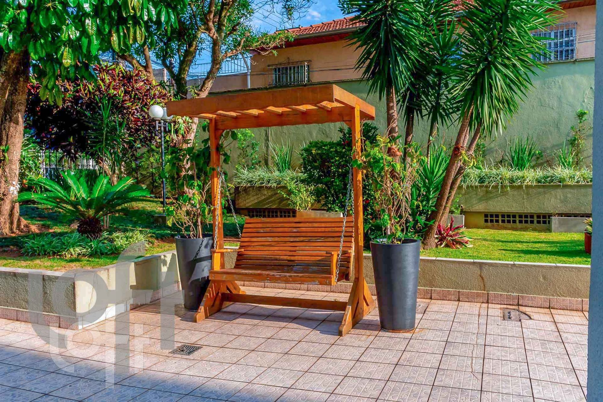 Apartamento à venda com 2 quartos, 135m² - Foto 35