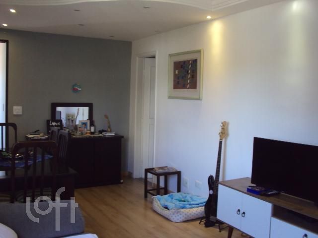 Apartamento à venda com 3 quartos, 85m² - Foto 1