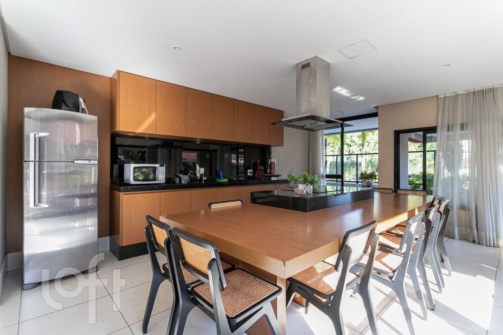 Apartamento à venda com 2 quartos, 70m² - Foto 15