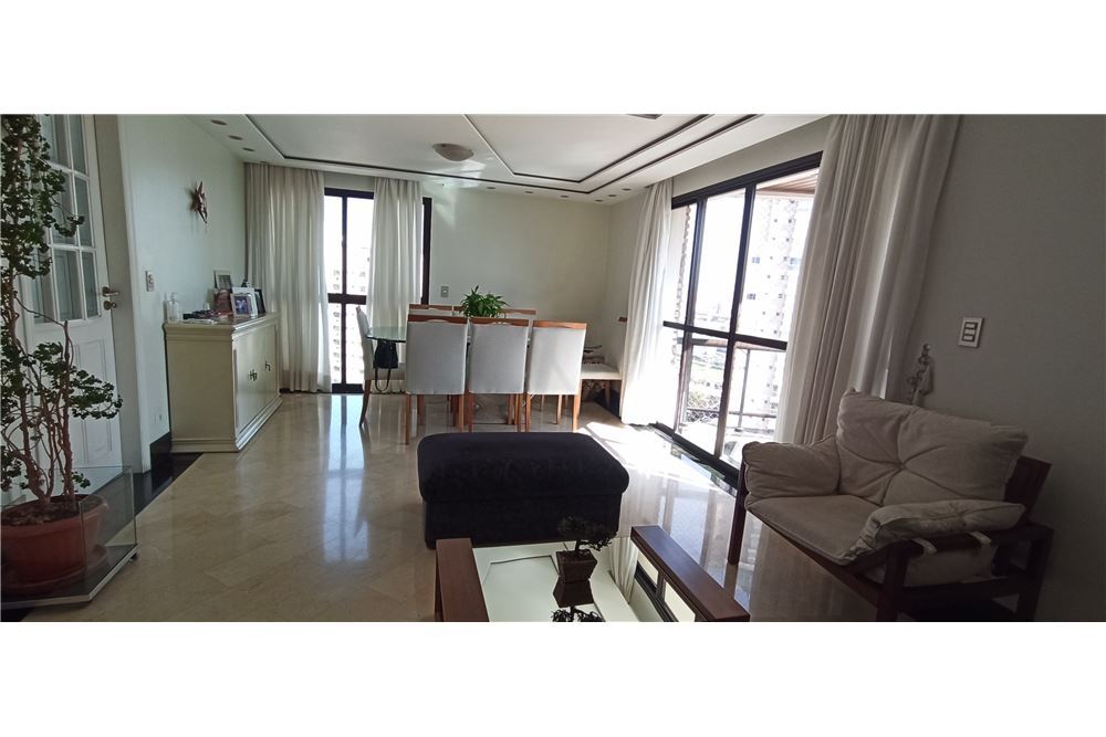 Apartamento à venda com 3 quartos, 165m² - Foto 1