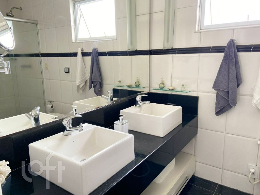 Casa, 4 quartos, 229 m² - Foto 9