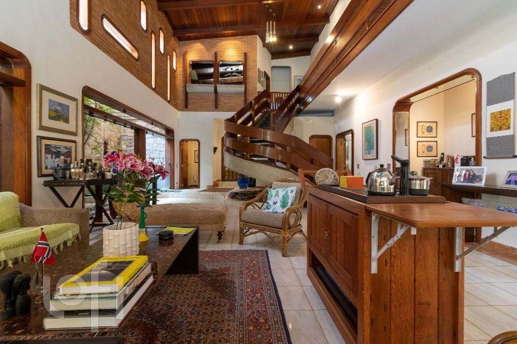 Casa à venda com 4 quartos, 439m² - Foto 5