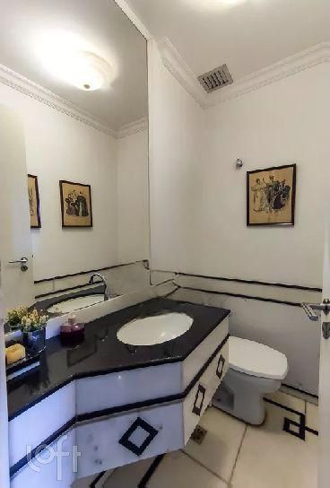 Apartamento à venda com 4 quartos, 190m² - Foto 11