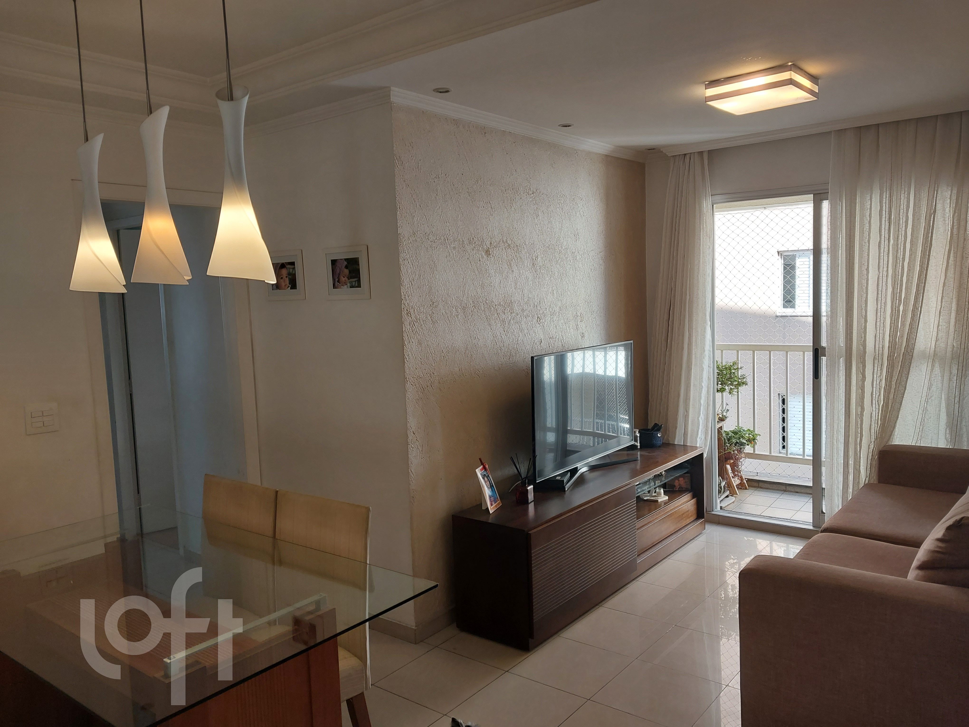 Apartamento à venda com 2 quartos, 67m² - Foto 1