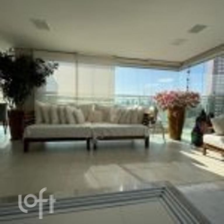 Apartamento, 3 quartos, 213 m² - Foto 2