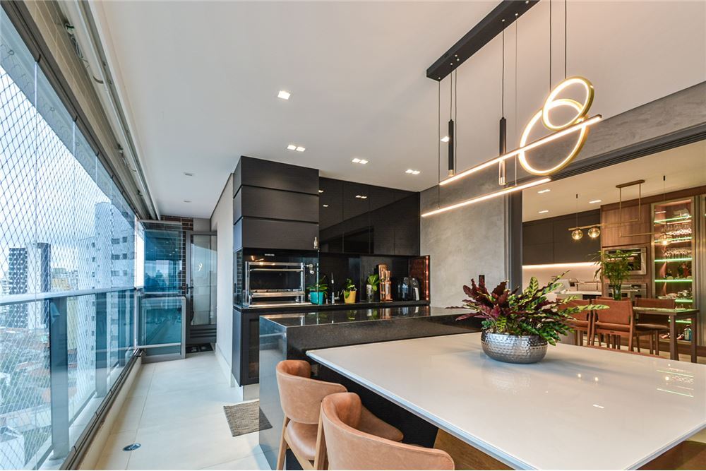 Apartamento à venda com 3 quartos, 131m² - Foto 47