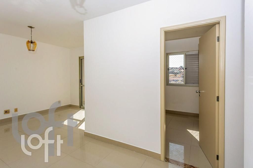 Apartamento à venda com 3 quartos, 61m² - Foto 26