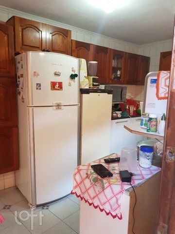 Casa à venda com 4 quartos, 126m² - Foto 4