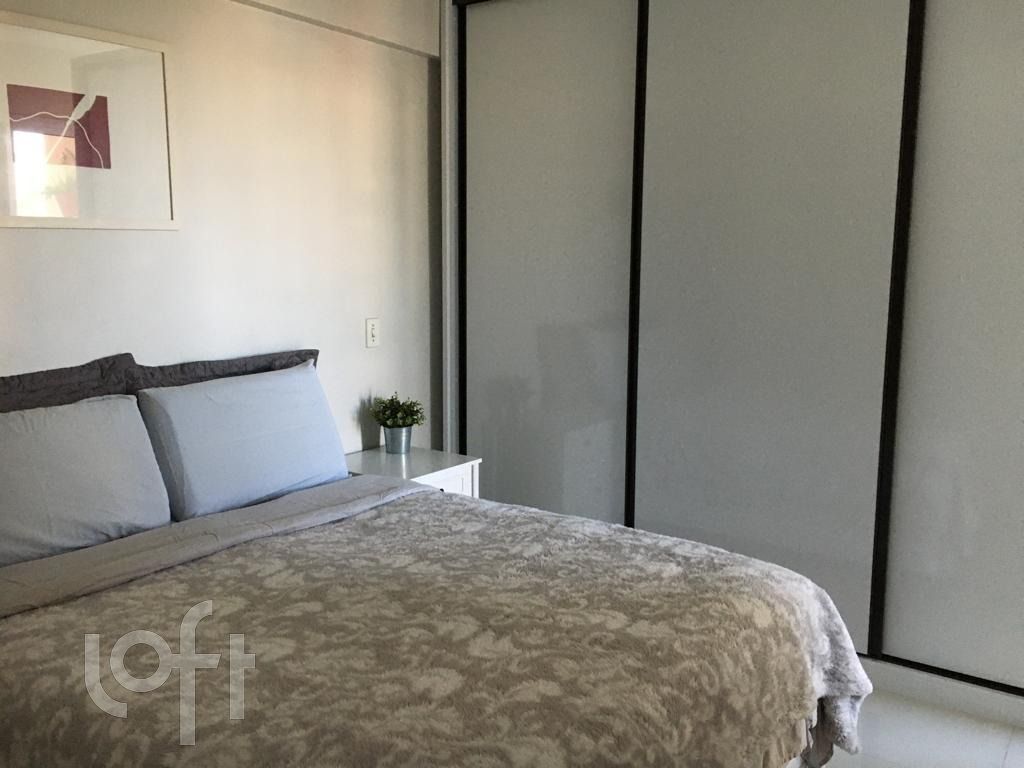 Apartamento à venda com 3 quartos, 69m² - Foto 13