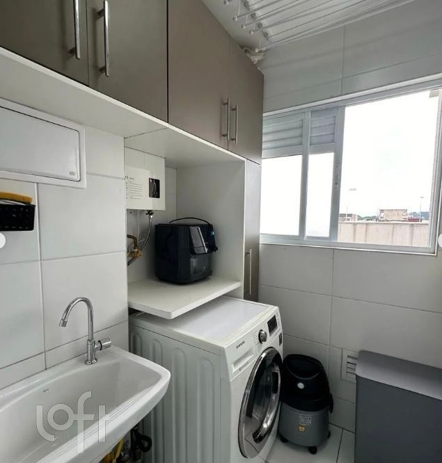 Apartamento à venda com 2 quartos, 49m² - Foto 6